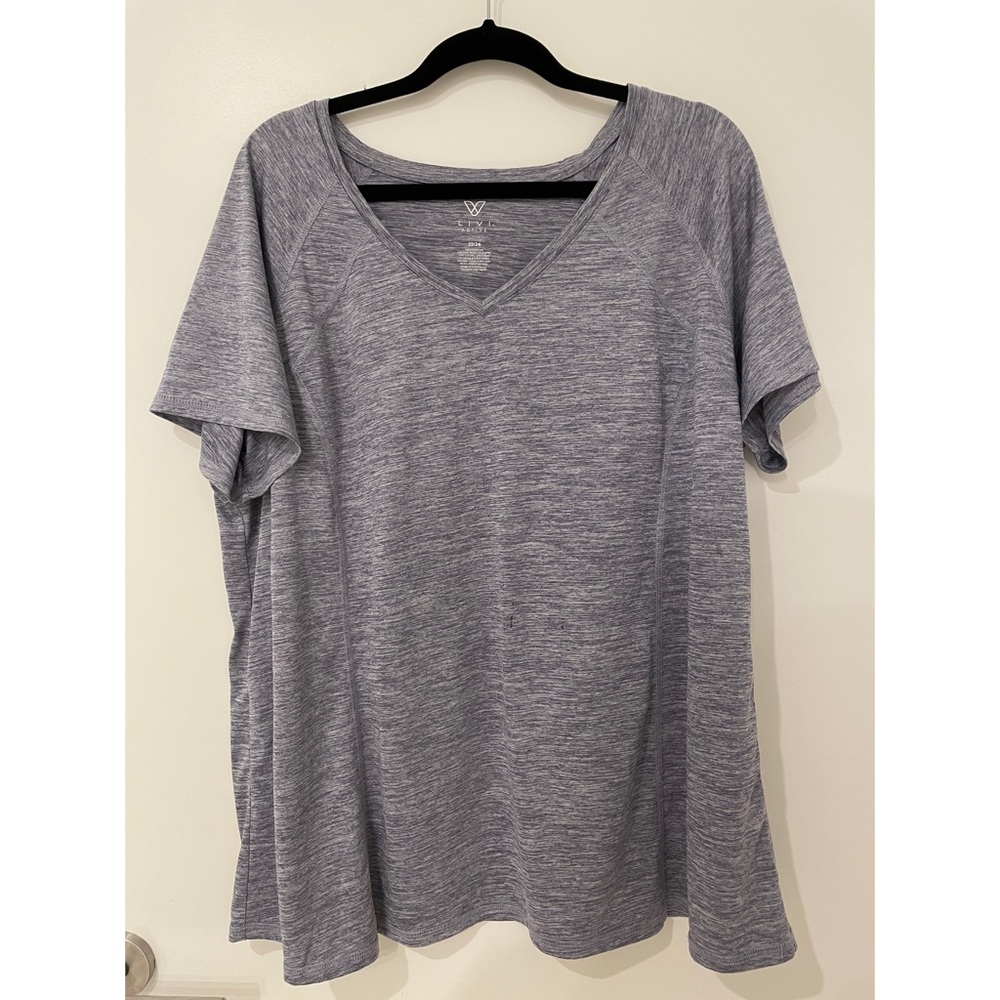 Lane Bryant LIVI Active Womens Plus Size 22/24 3X Wicking Active Tee